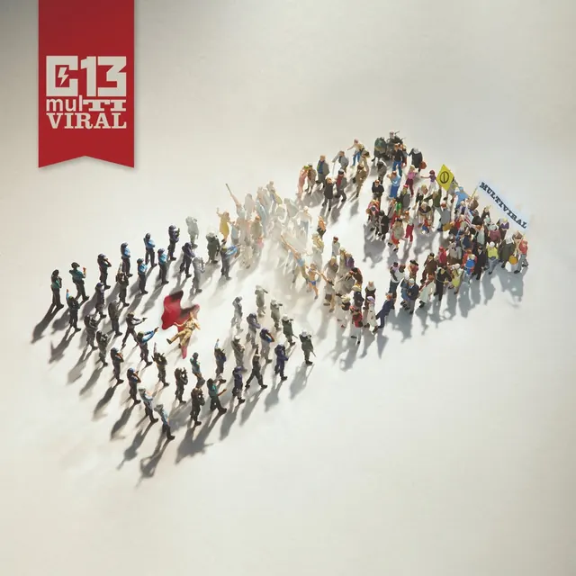 Album cover of MultiViral by Calle 13